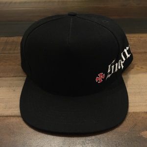 Supreme Independent snapback